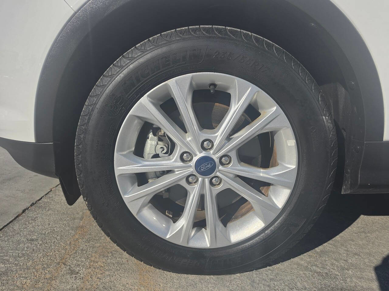 Used 2018 Ford Escape SE w/ SE Sync 3 Package AWD/4WD image 45