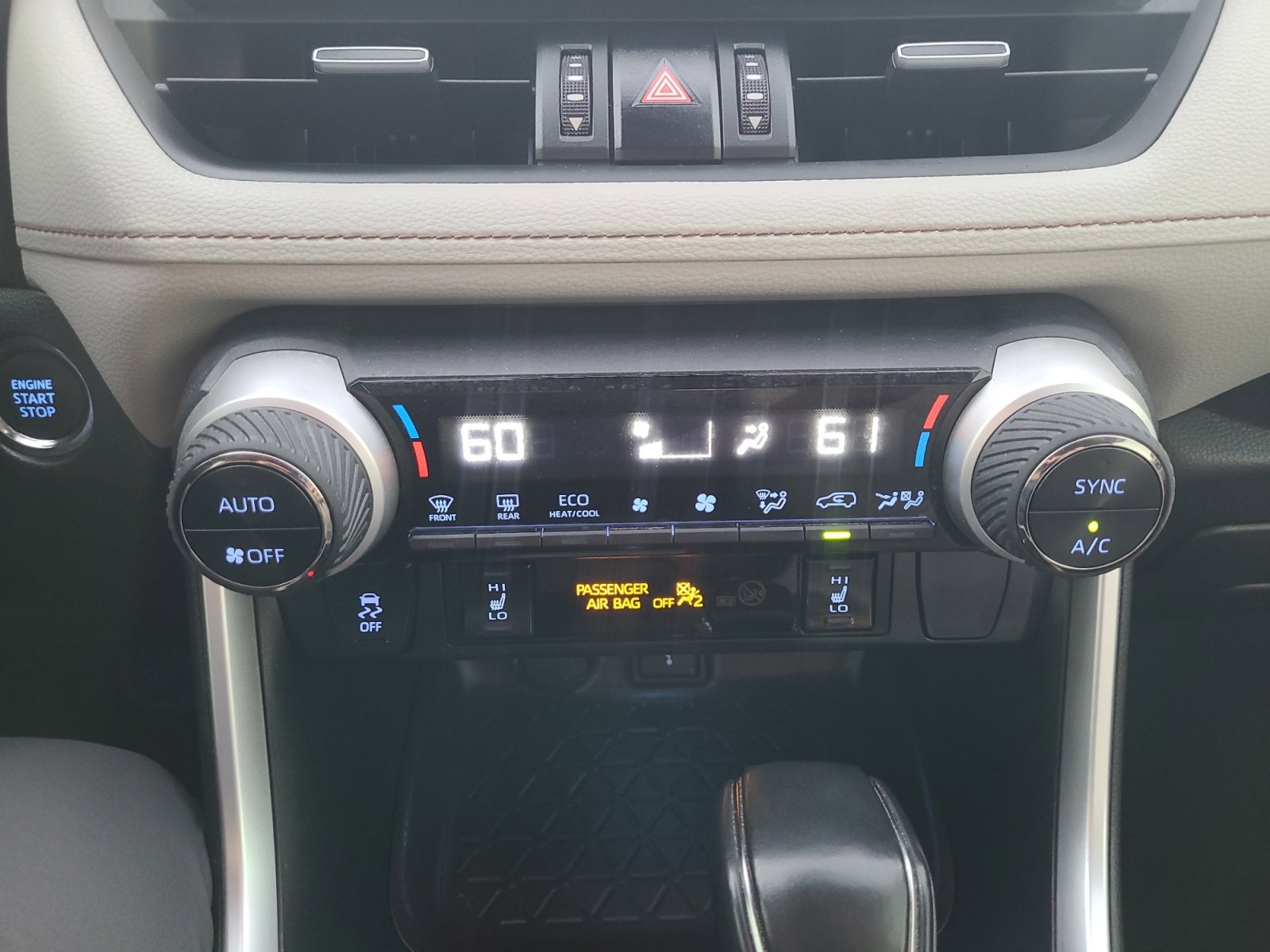 Used 2020 Toyota RAV4 Limited image 18