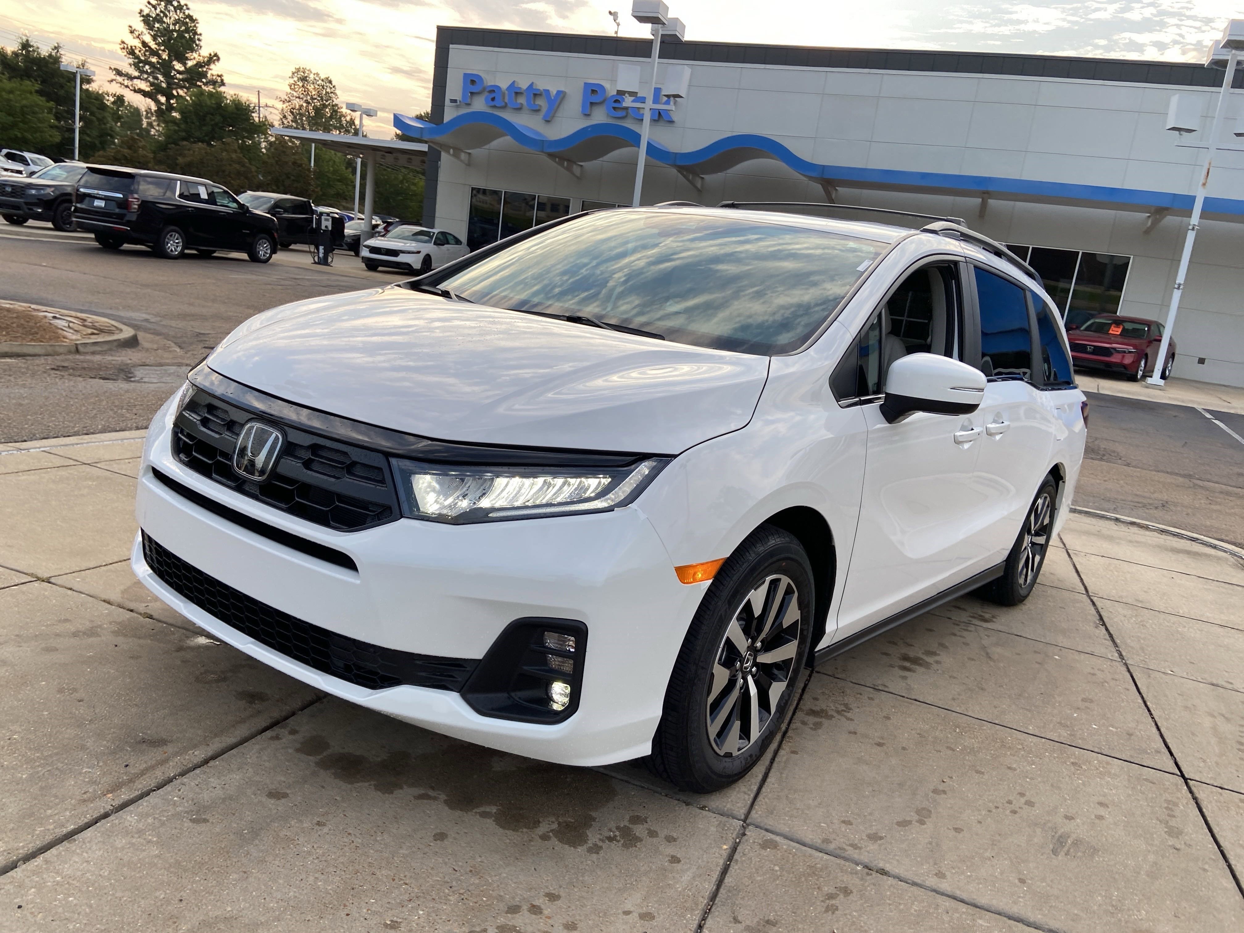 New 2026 Honda Odyssey EX-L image 4