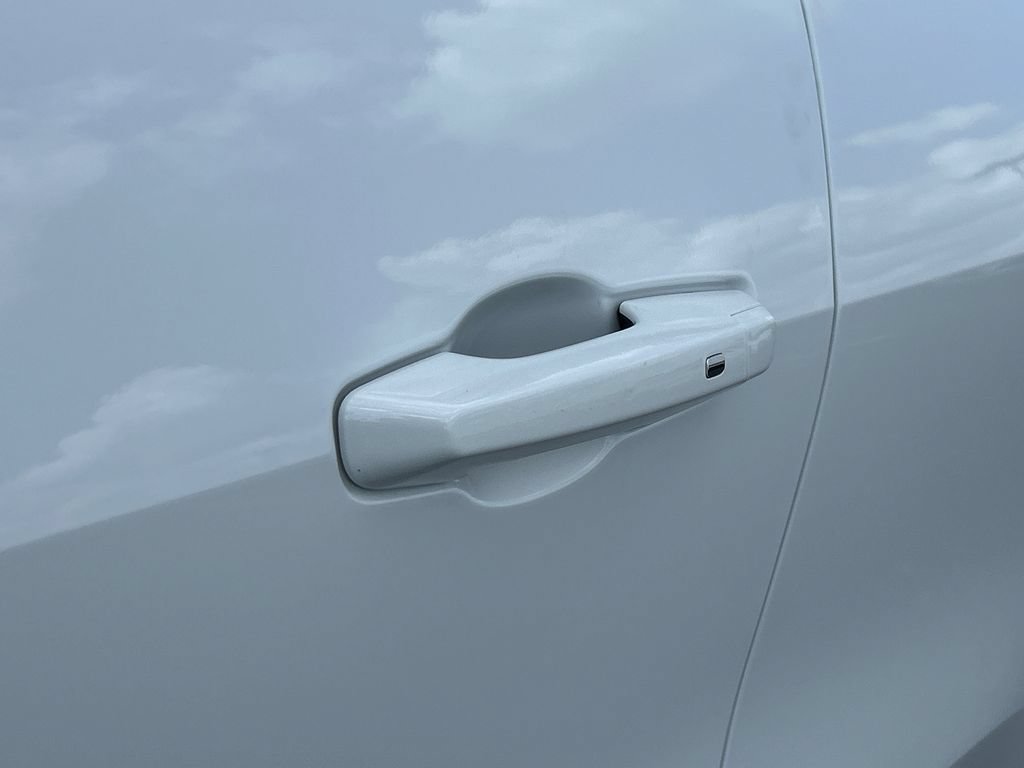 New 2027 Buick Enclave Preferred w/ Power Package FWD image 14