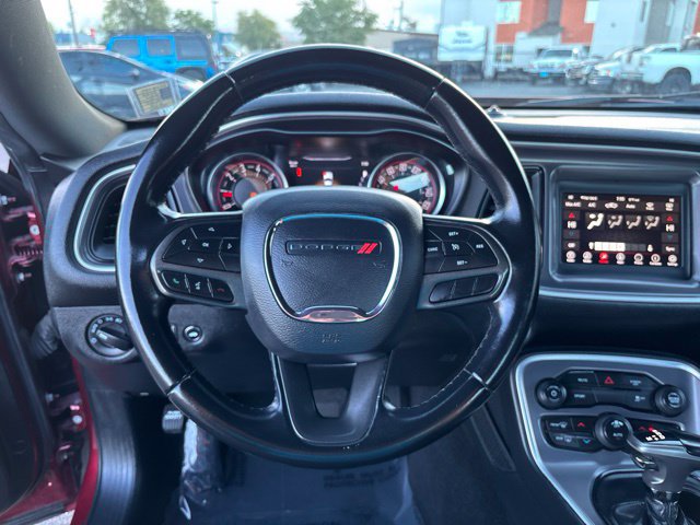 Used 2020 Dodge Challenger SXT RWD image 18