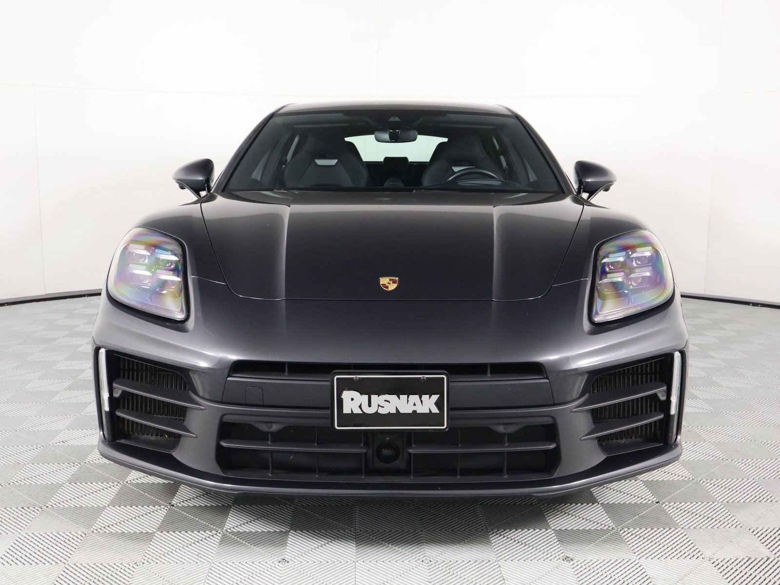 Certified 2024 Porsche Panamera RWD image 10