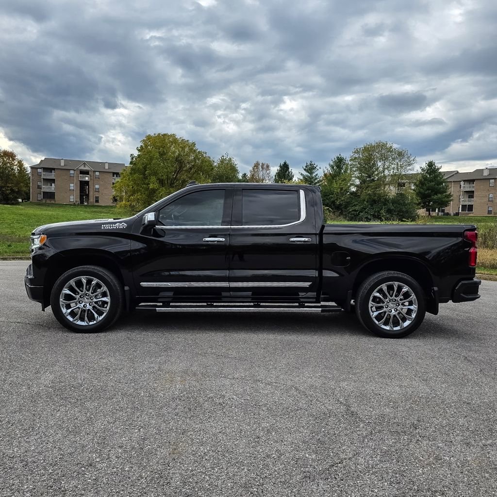 Used 2024 Chevrolet Silverado 1500 High Country w/ High Country Premium Package image 49