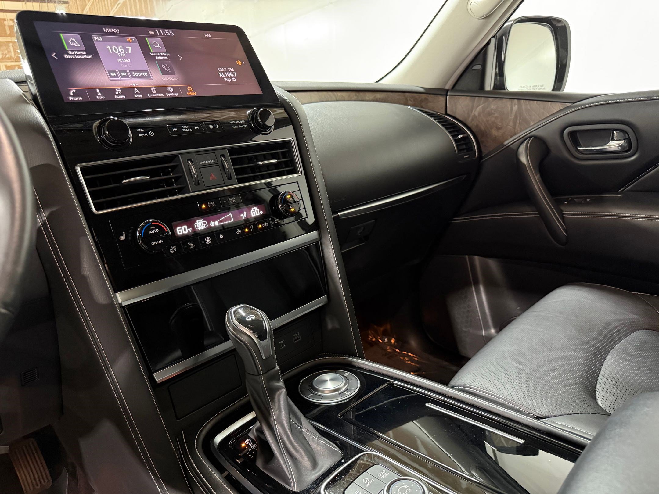 Used 2022 INFINITI QX80 Premium Select w/ Cargo Package RWD image 28