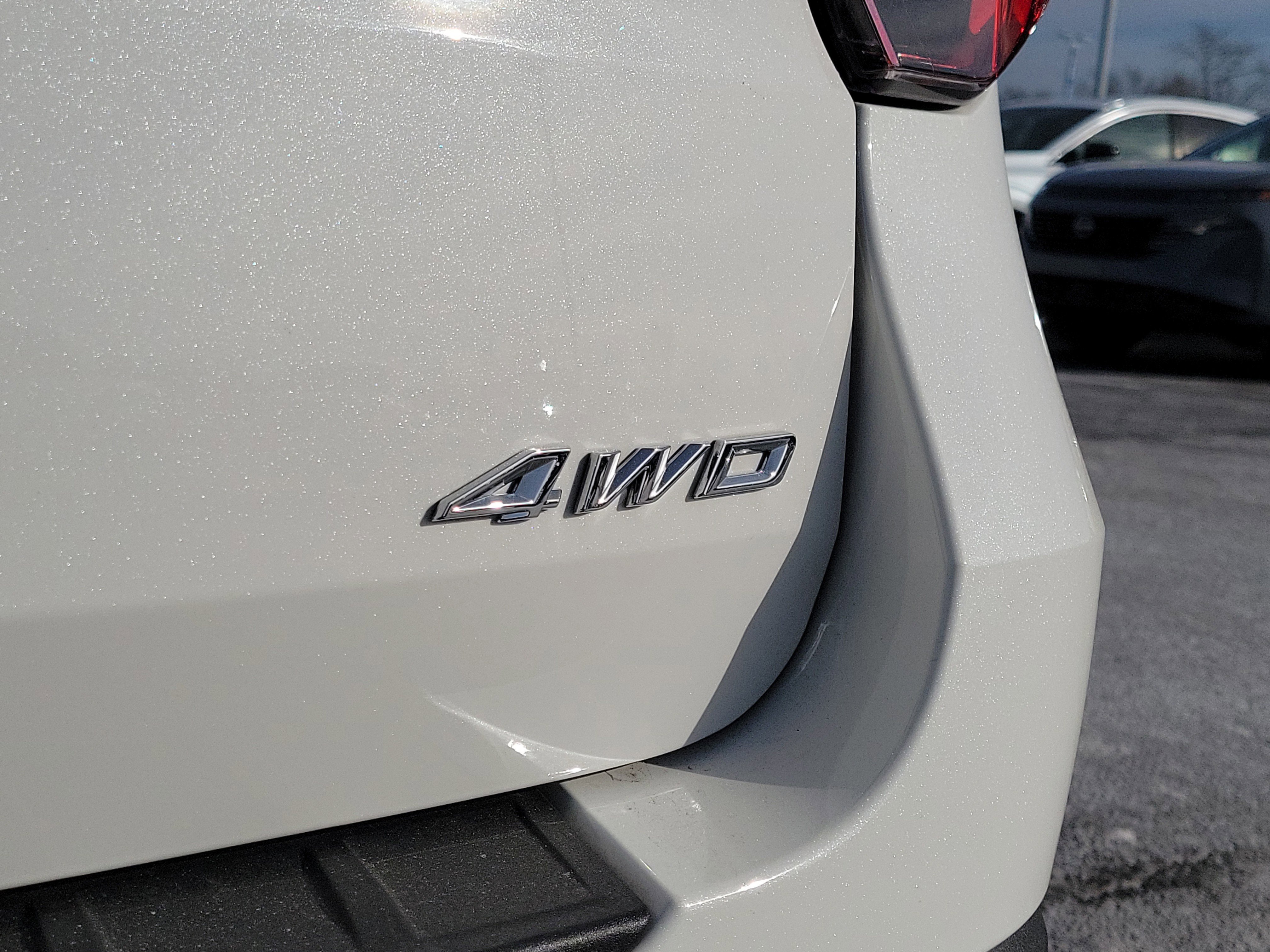 Used 2025 Ford Explorer Platinum w/ Ultimate Package image 7