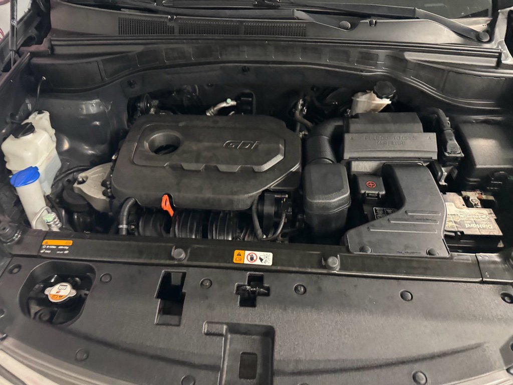 Used 2017 Hyundai Santa Fe Sport AWD/4WD image 6