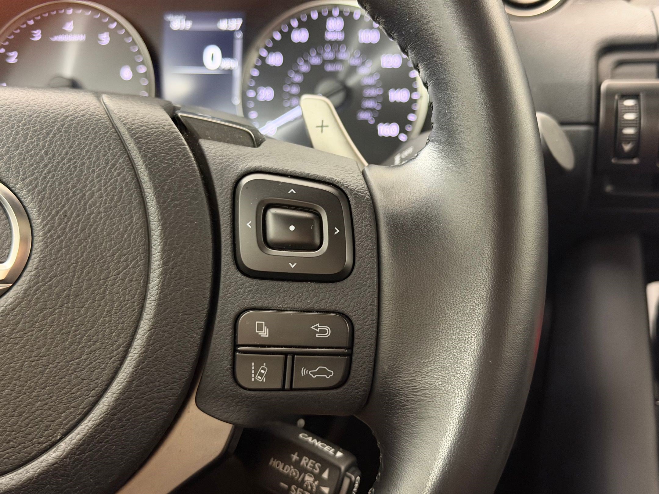 Used 2023 Lexus IS 350 F Sport w/ Accessory Package 2 RWD image 29