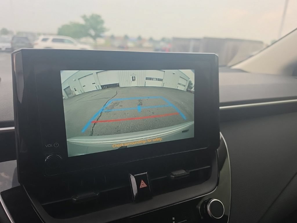 Used 2025 Toyota Corolla LE FWD image 19