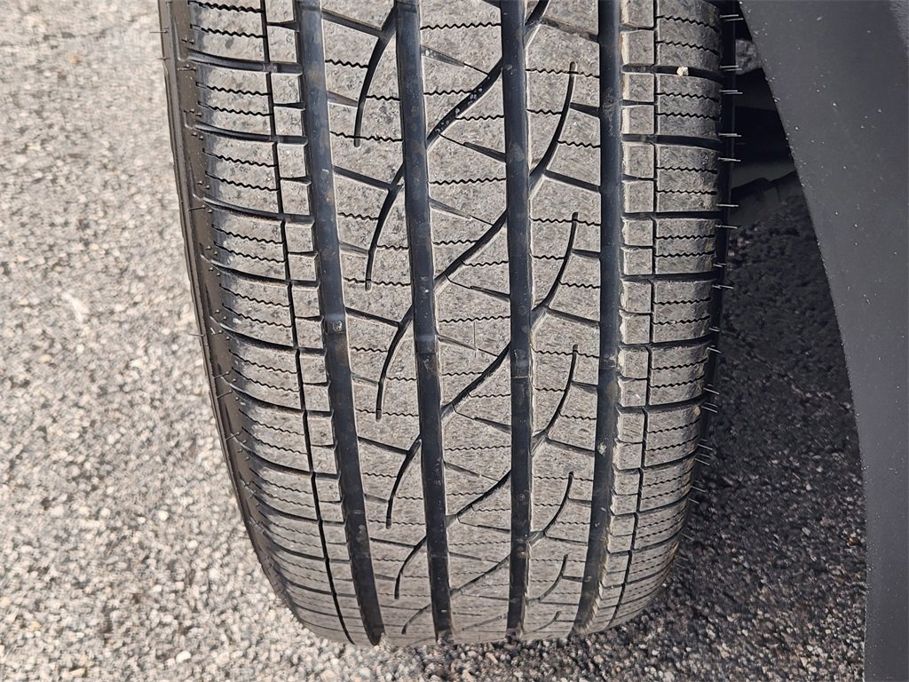 Used 2023 Kia Telluride S image 13