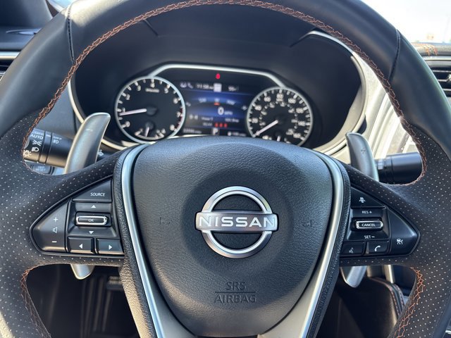 Used 2023 Nissan Maxima SR w/ Sport Mat Group FWD image 26