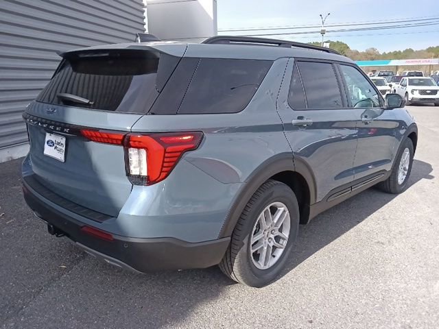 New 2026 Ford Explorer Active w/ Active Comfort Package image 3