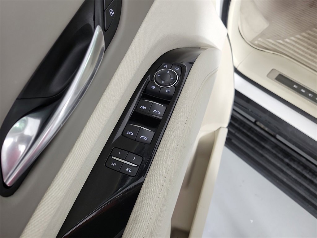 Used 2021 Cadillac Escalade Sport Platinum w/ Heavy-Duty Trailer Package image 21