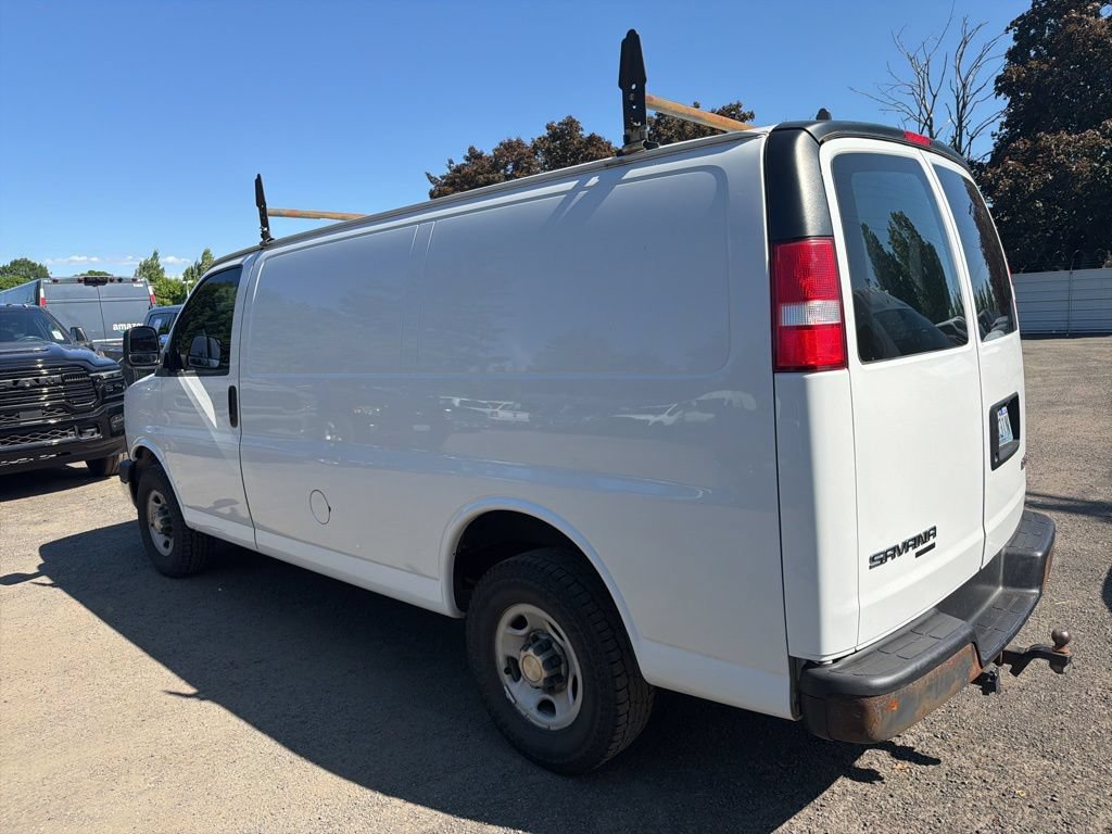 Used 2016 GMC Savana 2500 RWD image 6