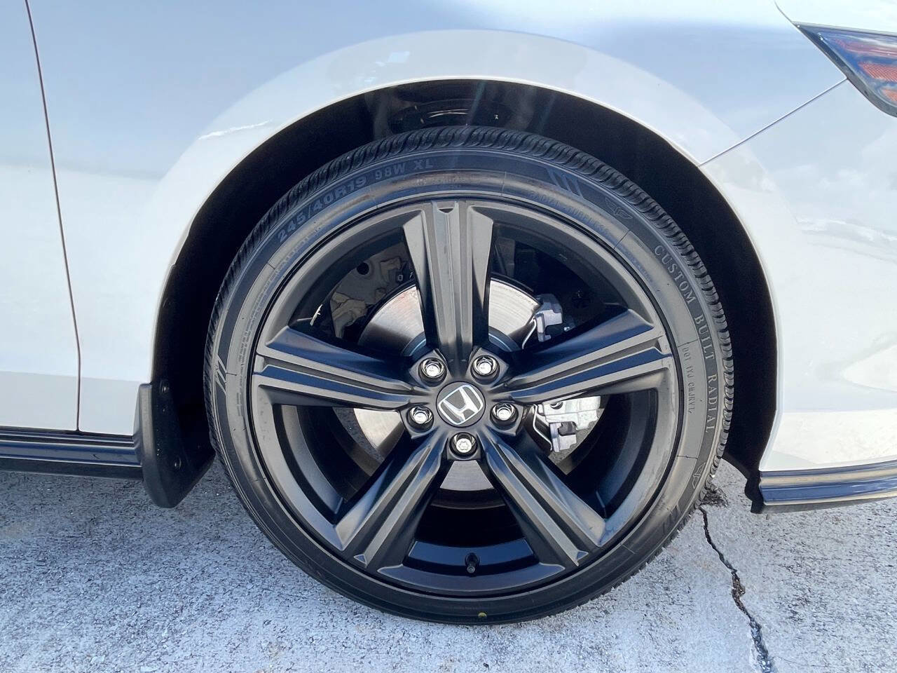 Used 2025 Honda Accord Sport image 17