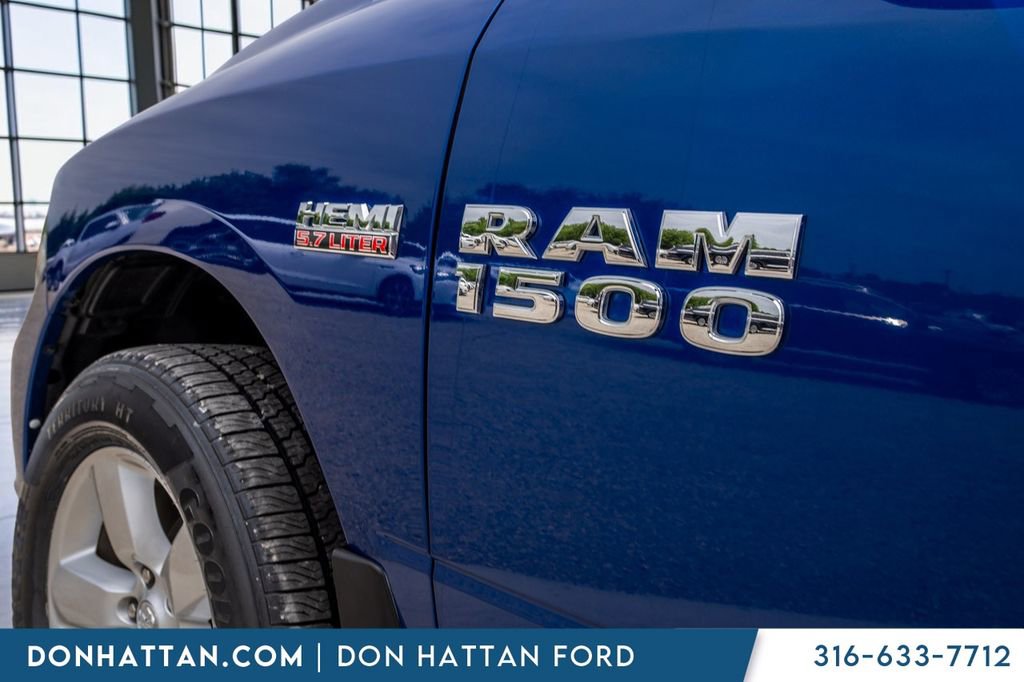 Used 2015 RAM 1500 Express AWD/4WD image 31