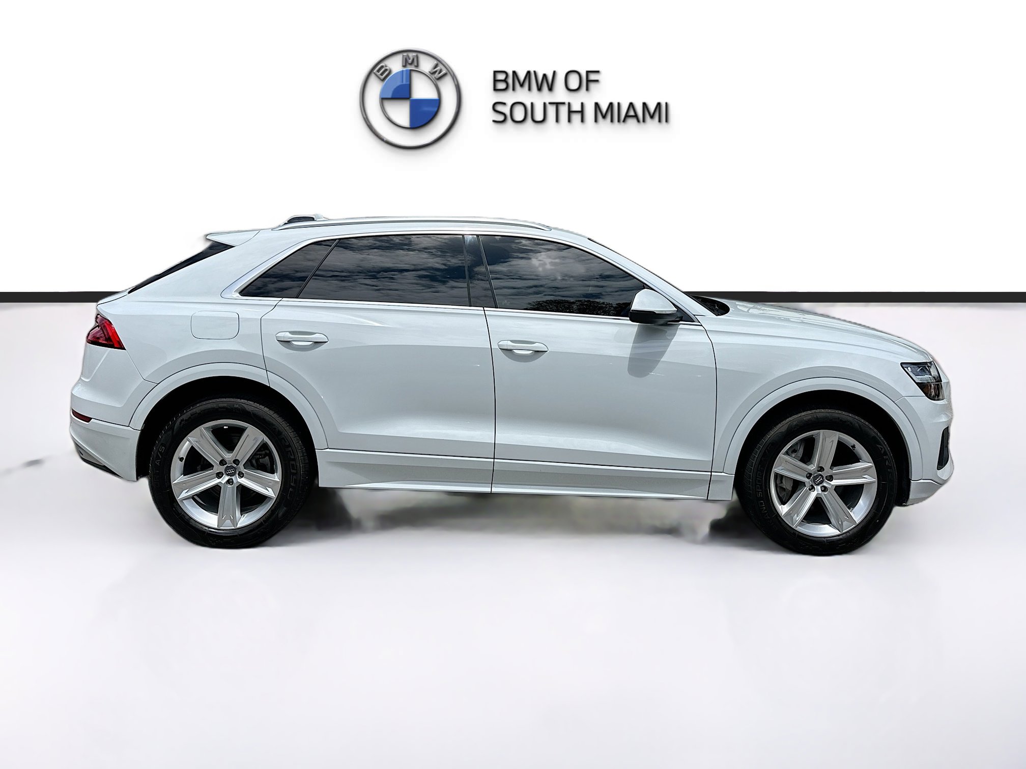 Used 2019 Audi Q8 Premium w/ Convenience Package image 8