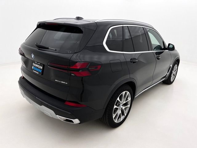 Certified 2026 BMW X5 xDrive50e w/ Climate Comfort Package AWD/4WD image 7