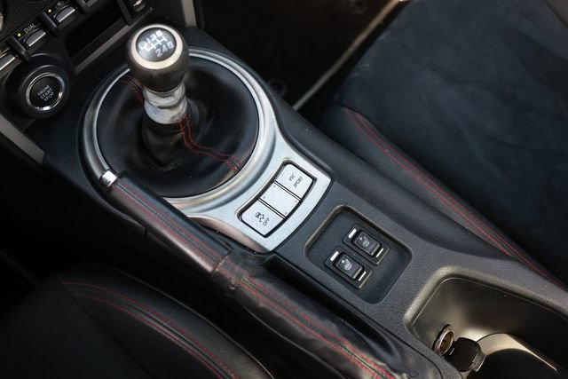 Used 2013 Subaru BRZ Limited w/ Popular Pkg 1B RWD image 40
