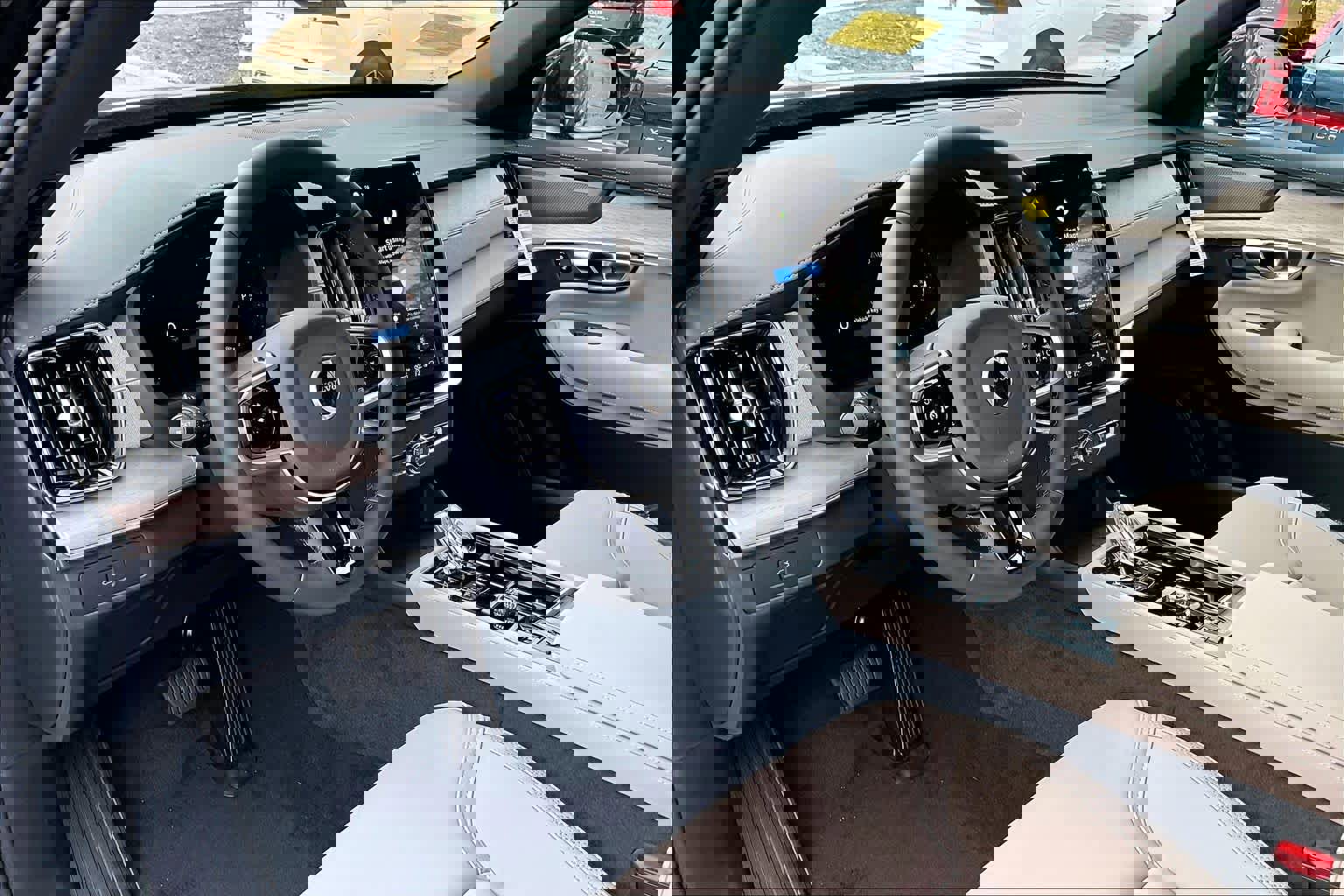 New 2026 Volvo XC90 B6 Plus w/ Protection Package Premier AWD/4WD image 9