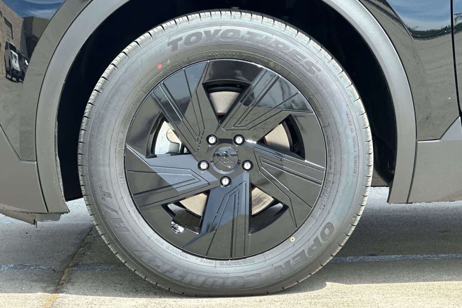 New 2026 Subaru Uncharted Premium FWD image 32