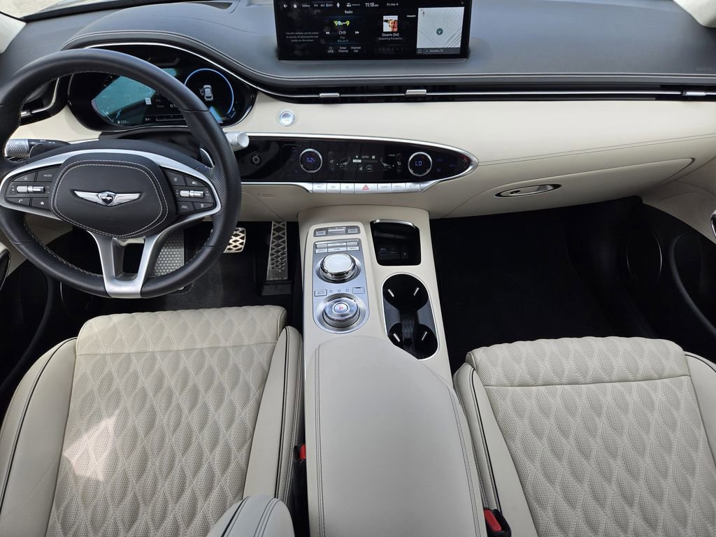 Used 2023 Genesis GV70 3.5T Sport w/ Sport Prestige Package image 30