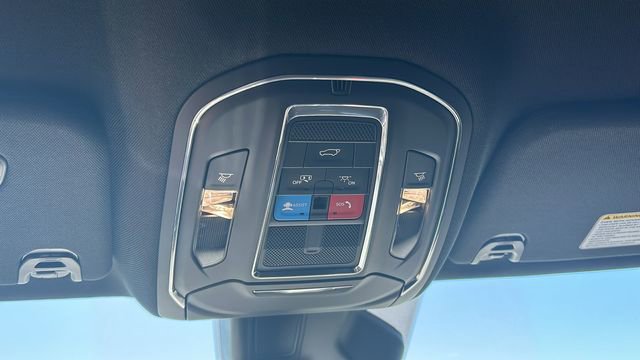 Used 2024 Jeep Wagoneer 4WD w/ Convenience Group I image 25