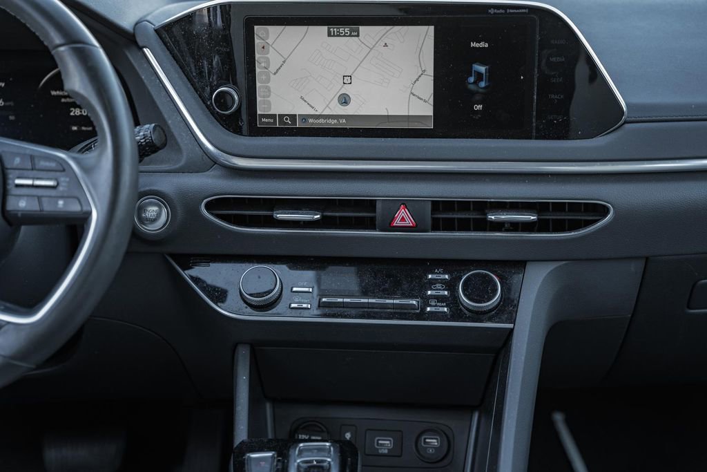 Used 2023 Hyundai Sonata SEL w/ Convenience Package image 16