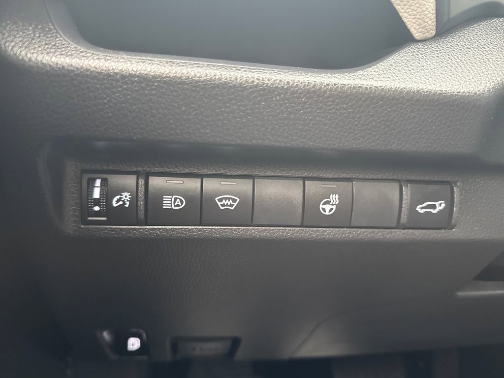 Used 2024 Toyota RAV4 XLE w/ Convenience Package AWD/4WD image 19
