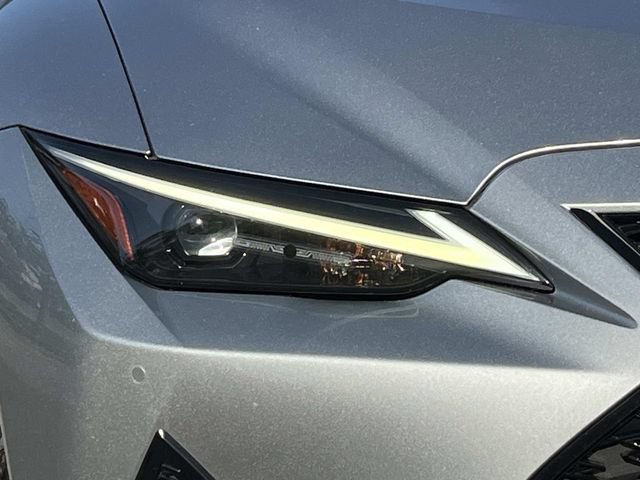 Used 2023 Lexus IS 350 F Sport w/ Memory Package RWD image 9