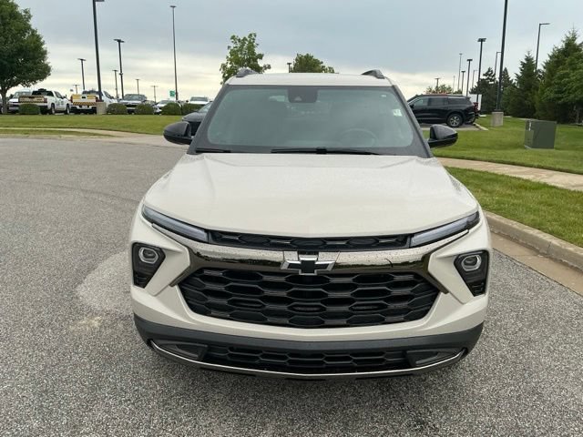 Used 2026 Chevrolet TrailBlazer ACTIV w/ Driver Confidence Package AWD/4WD image 9