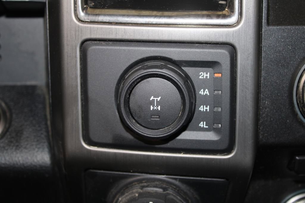 Used 2017 Ford F150 Raptor w/ Equipment Group 802A Luxury image 44