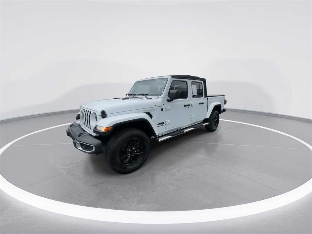 Used 2021 Jeep Gladiator Sport image 4