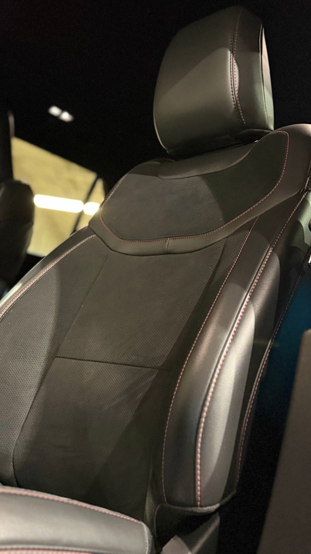 Used 2025 Ford Explorer ST w/ Sun And Sound Package image 51