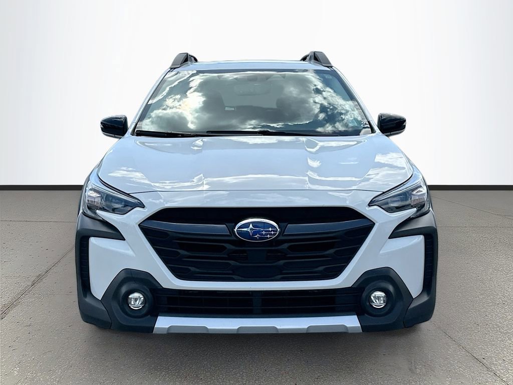 Used 2023 Subaru Outback Limited image 2