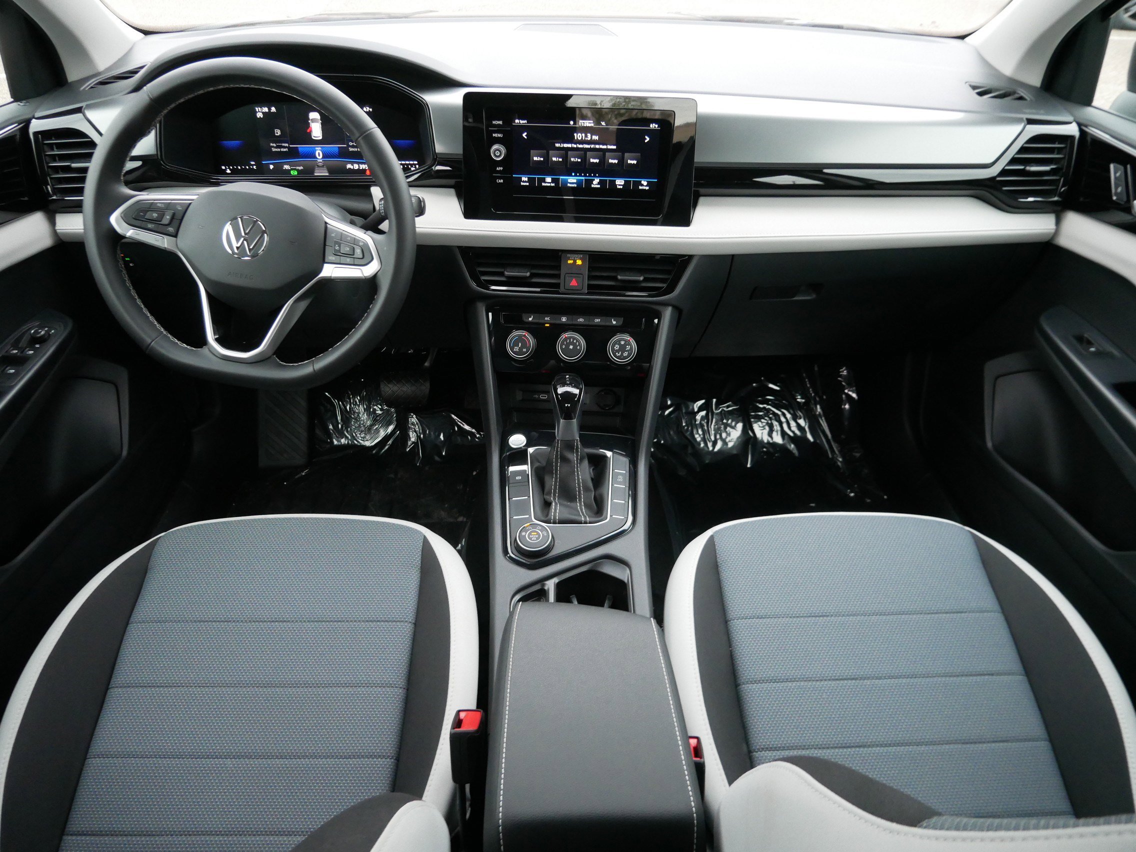 New 2026 Volkswagen Taos S AWD/4WD image 7