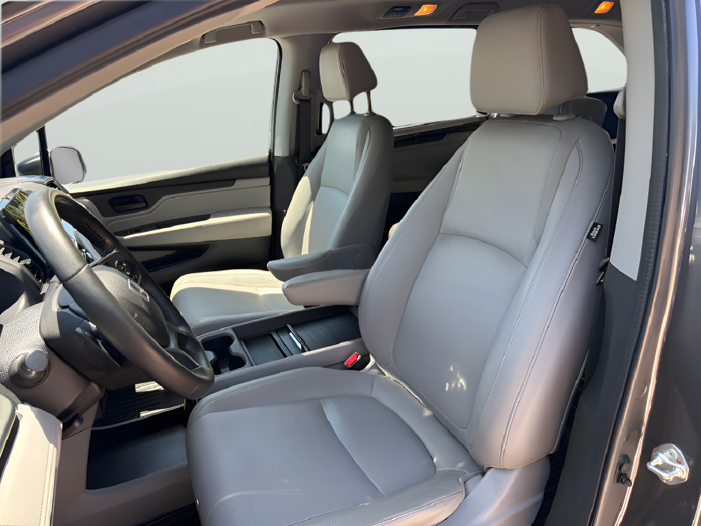 Used 2018 Honda Odyssey EX-L image 17