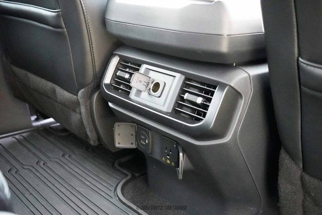 Used 2022 Ford F150 Raptor w/ Convenience Package image 75