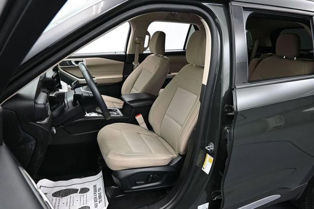 Certified 2023 Ford Explorer XLT AWD/4WD image 11