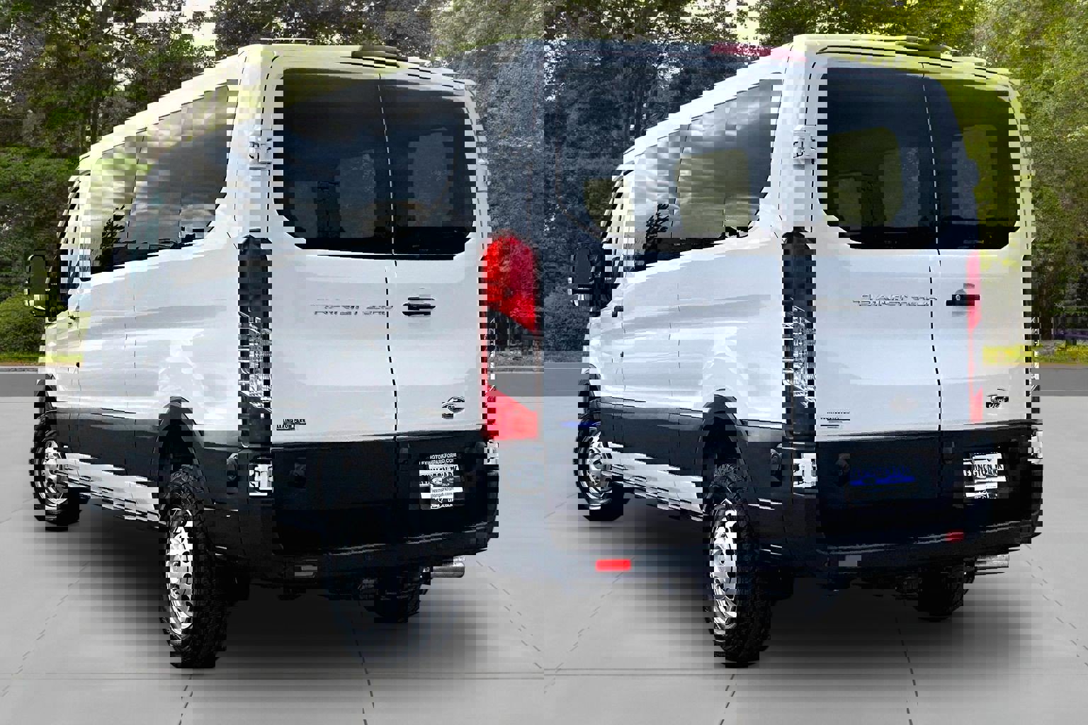 Used 2024 Ford Transit 350 148 Low Roof image 4