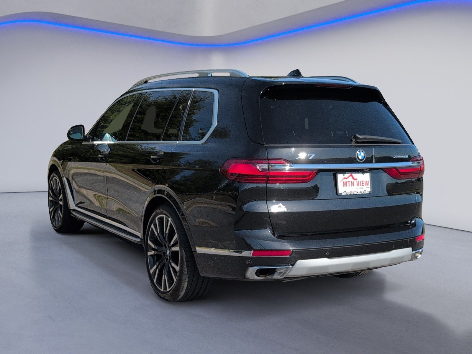 Used 2020 BMW X7 xDrive40i w/ Premium Package AWD/4WD image 5