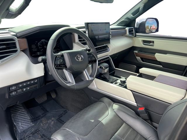 Used 2023 Toyota Sequoia Capstone AWD/4WD image 12