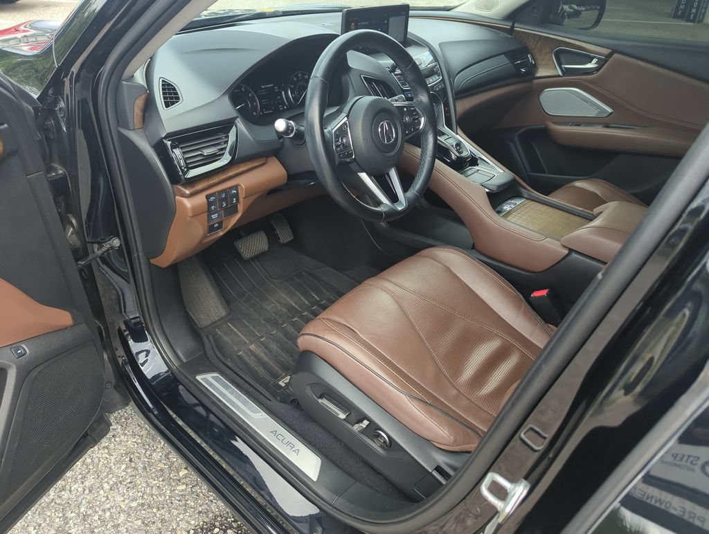 Used 2021 Acura RDX w/ Advance Package FWD image 11