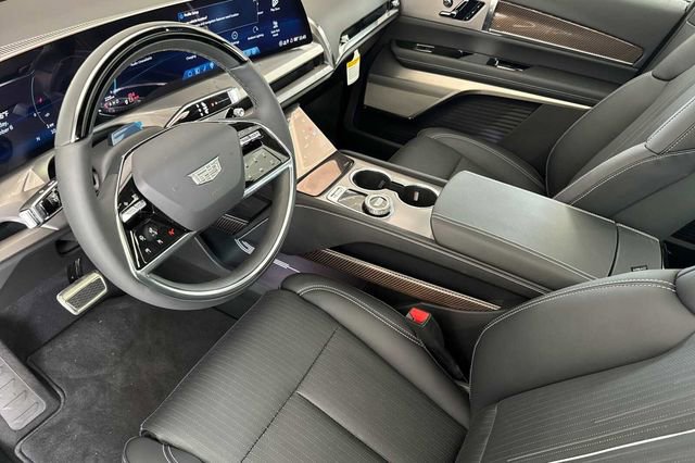 New 2026 Cadillac Vistiq Luxury w/ LPO, Floor Liner Package image 10