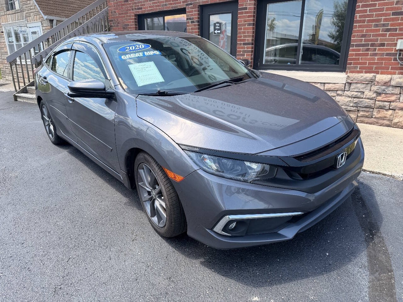 Used 2020 Honda Civic EX image 2