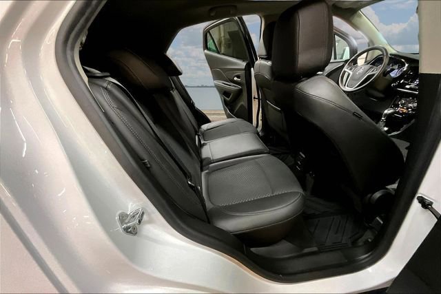 Certified 2022 Buick Encore Preferred w/ Safety Package AWD/4WD image 24