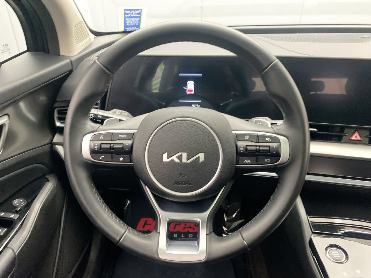 Used 2025 Kia Sportage EX w/ EX Premium Package AWD/4WD image 16