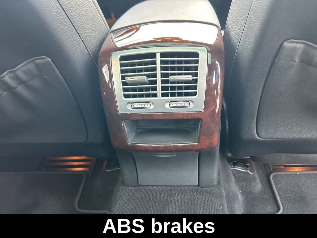 Used 2012 Mercedes-Benz S 550 4MATIC image 28