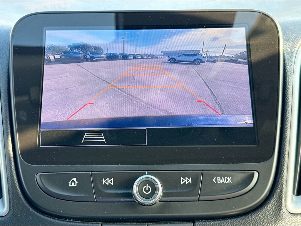 Used 2023 Chevrolet Malibu LT image 15