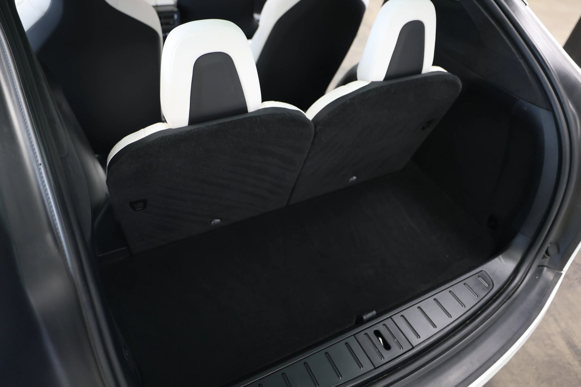 Used 2019 Tesla Model X Long Range AWD/4WD image 54