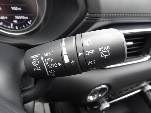 Used 2020 MAZDA CX-5 Touring image 25